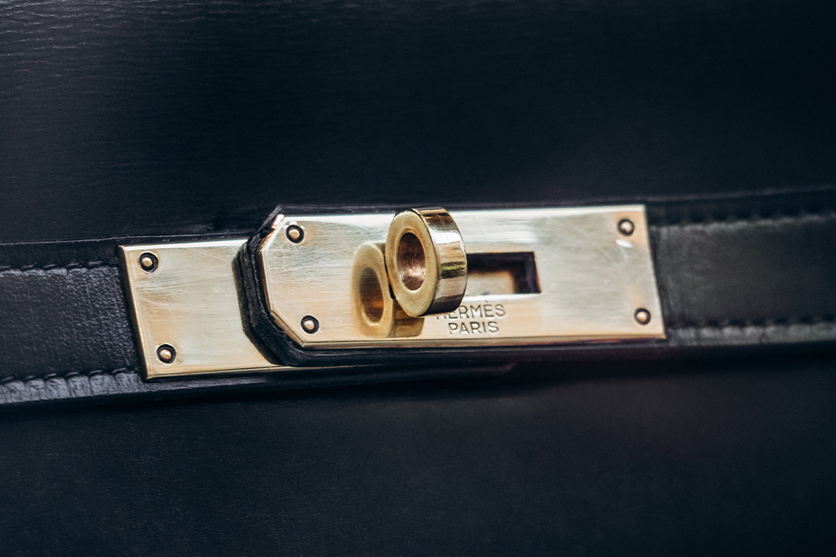 Fake Hermès buckle