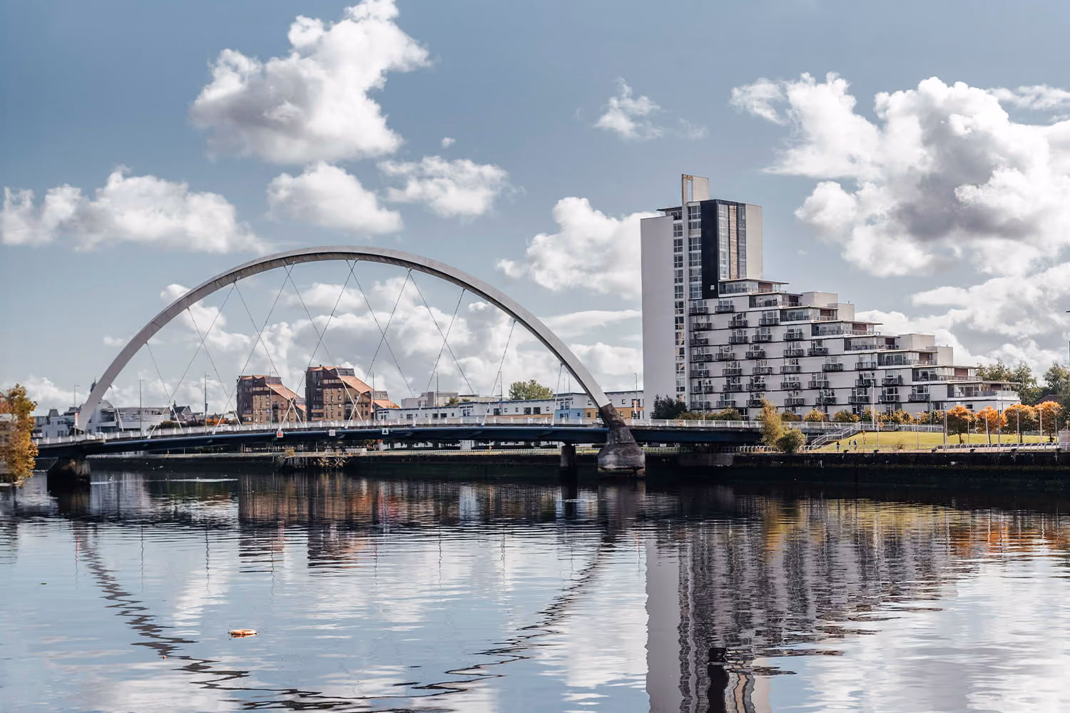 glasgow scotland clyde arc squinty bridge