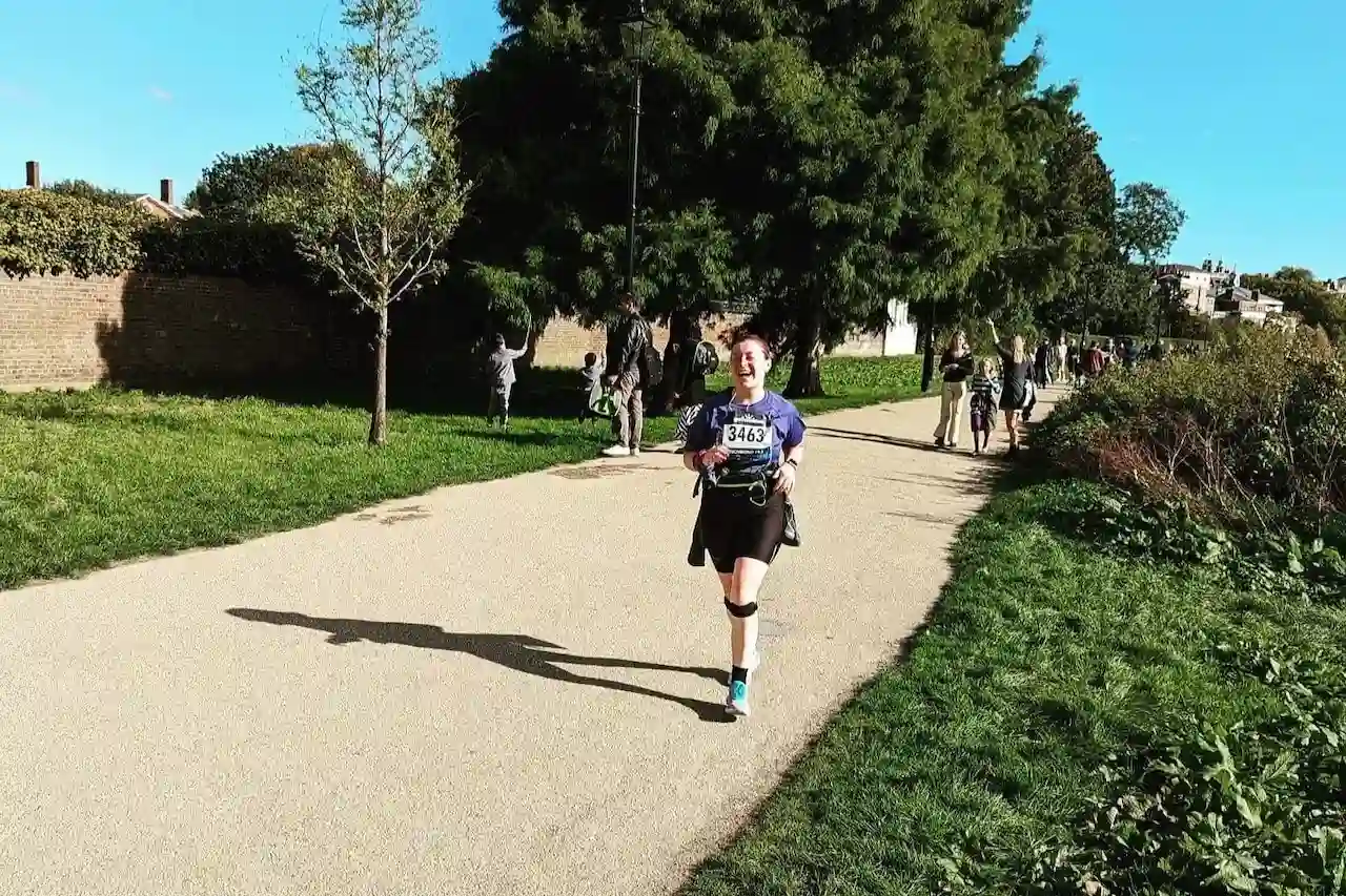 cat from saxophonique running the richmond marathon
