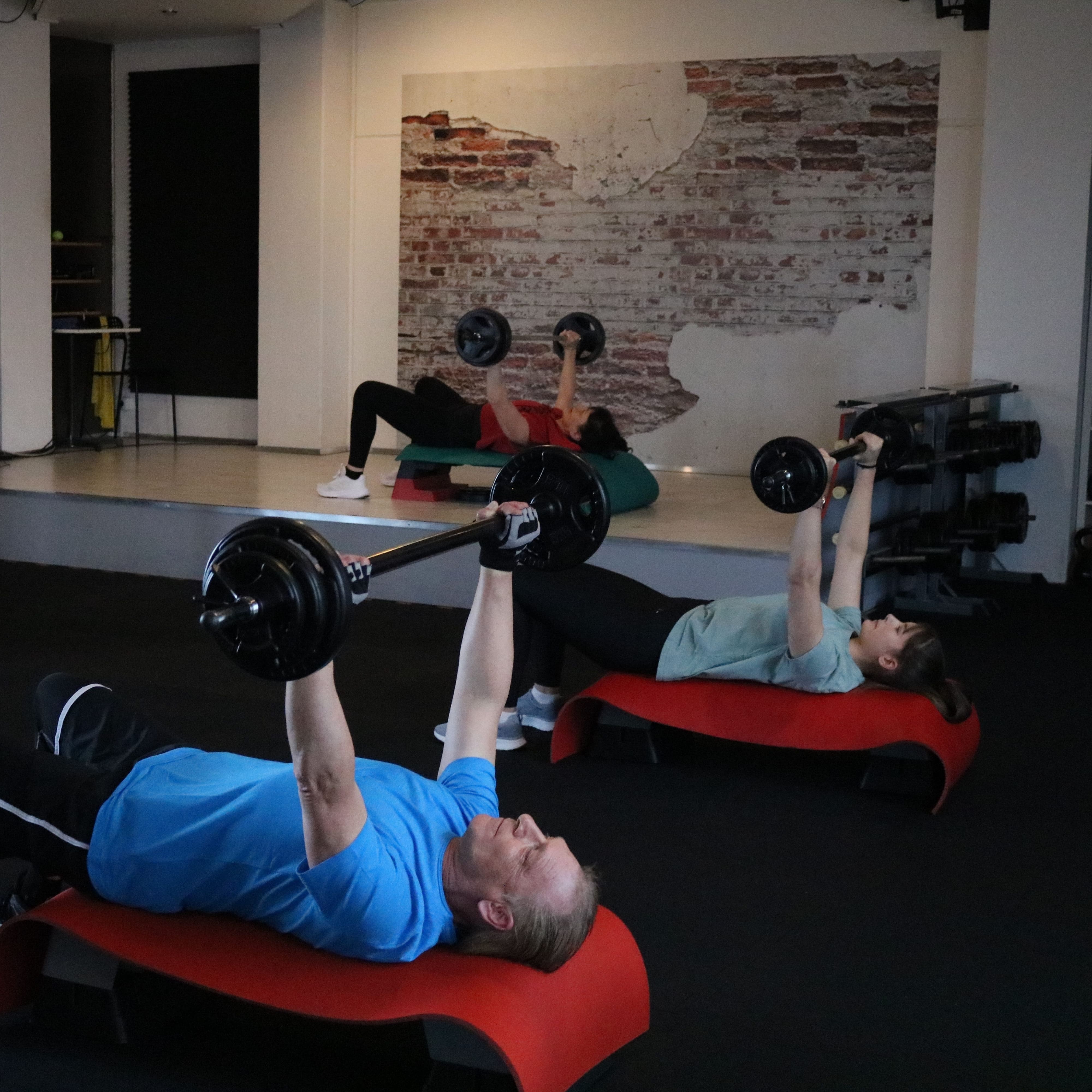 Hot Iron Langhanteltraining im FIT & FUN Gesundheitsstudio