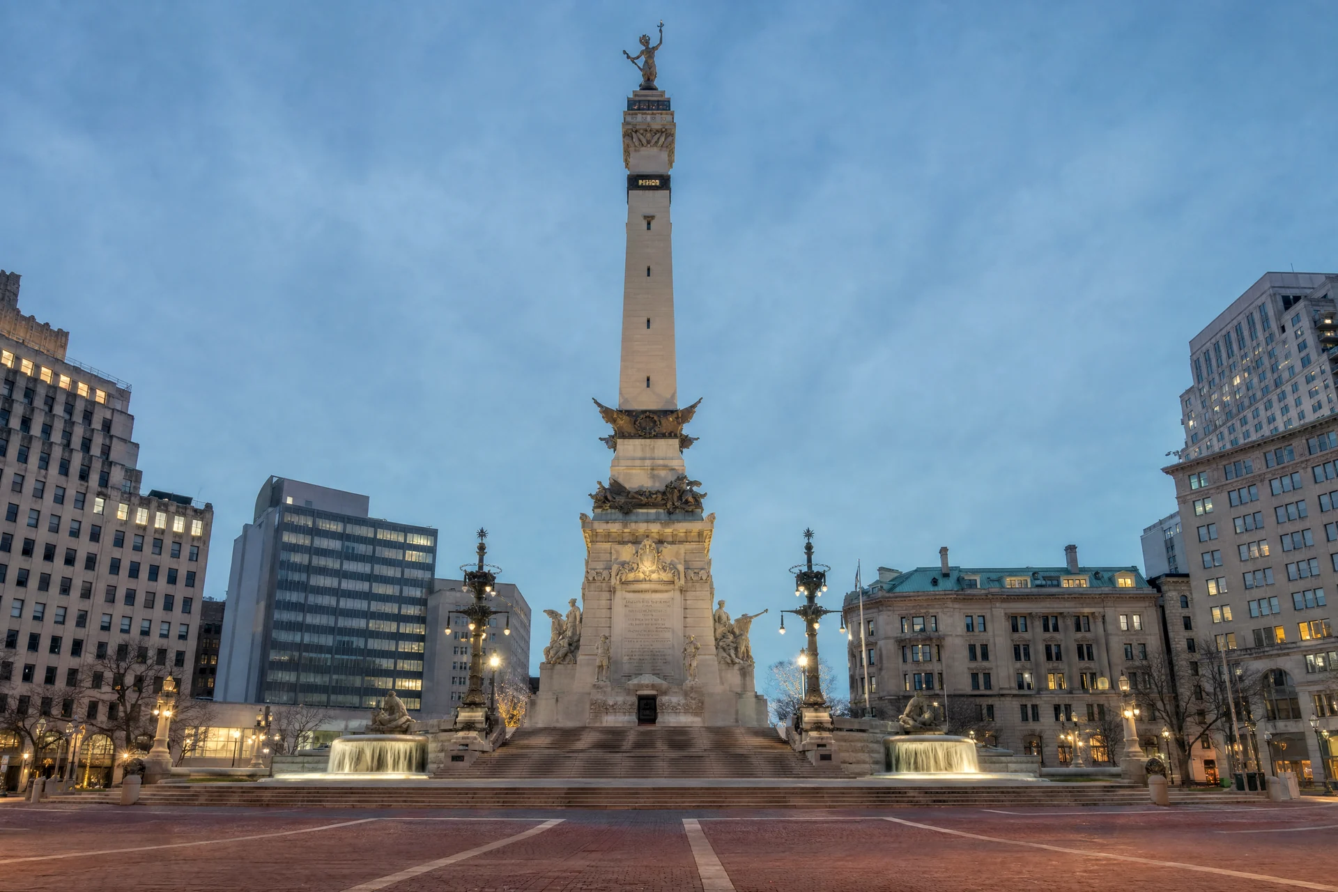 Monument Circle in Indianapolis at dusk