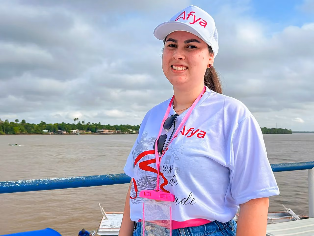Aluna de Enfermagem participa de expedição no Pará