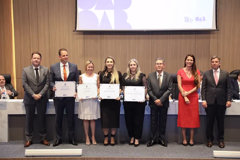 Coordenadora do curso de Direito toma posse no Tribunal de Ética e Disciplina da OAB Paraná