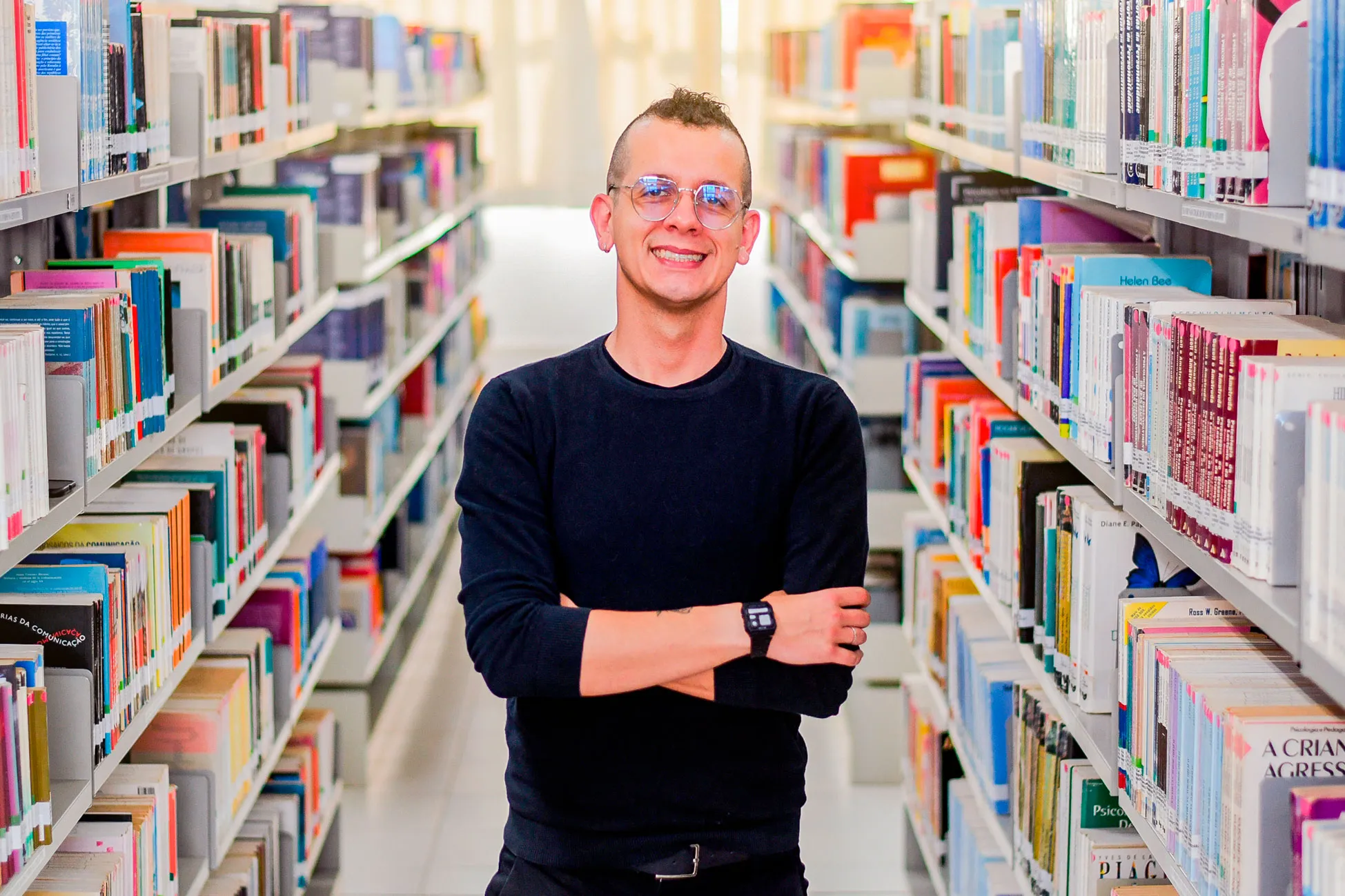 Professor é aprovado em Doutorado com pesquisa sobre literatura e cultura