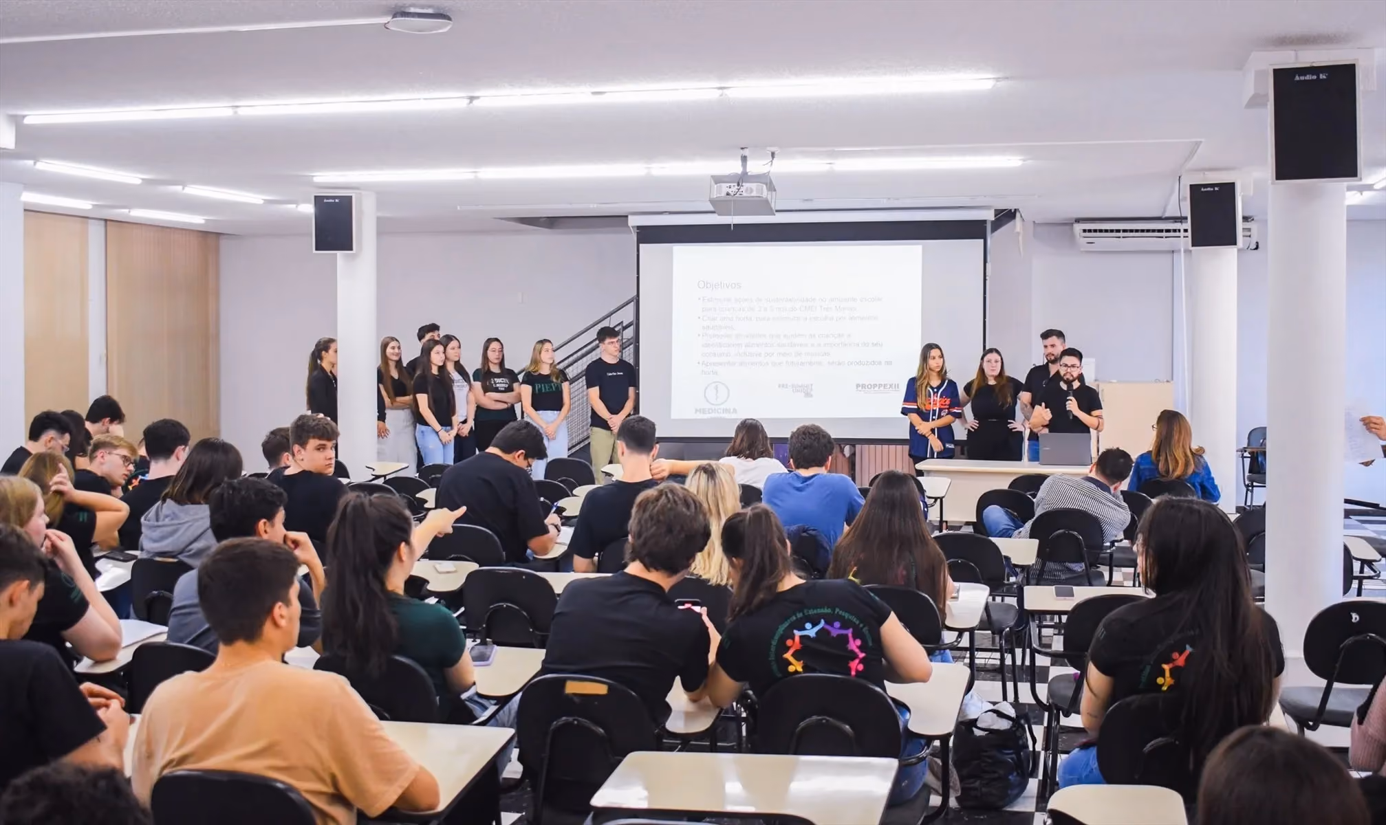 Pré-SUMMIT socializa cerca de 180 trabalhos
