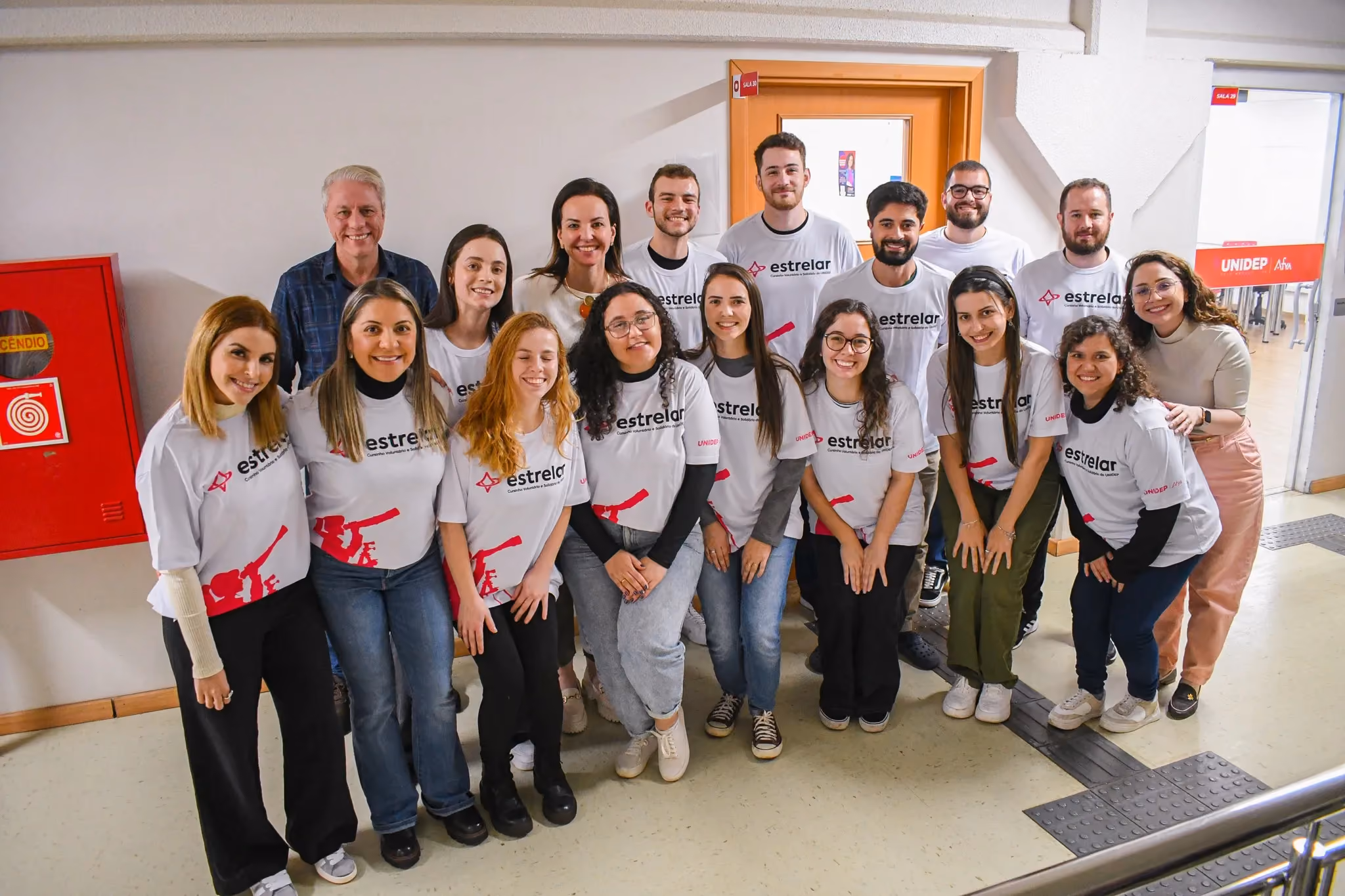 Reitoria recebe acadêmicos que atuarão como voluntários no cursinho Estrelar
