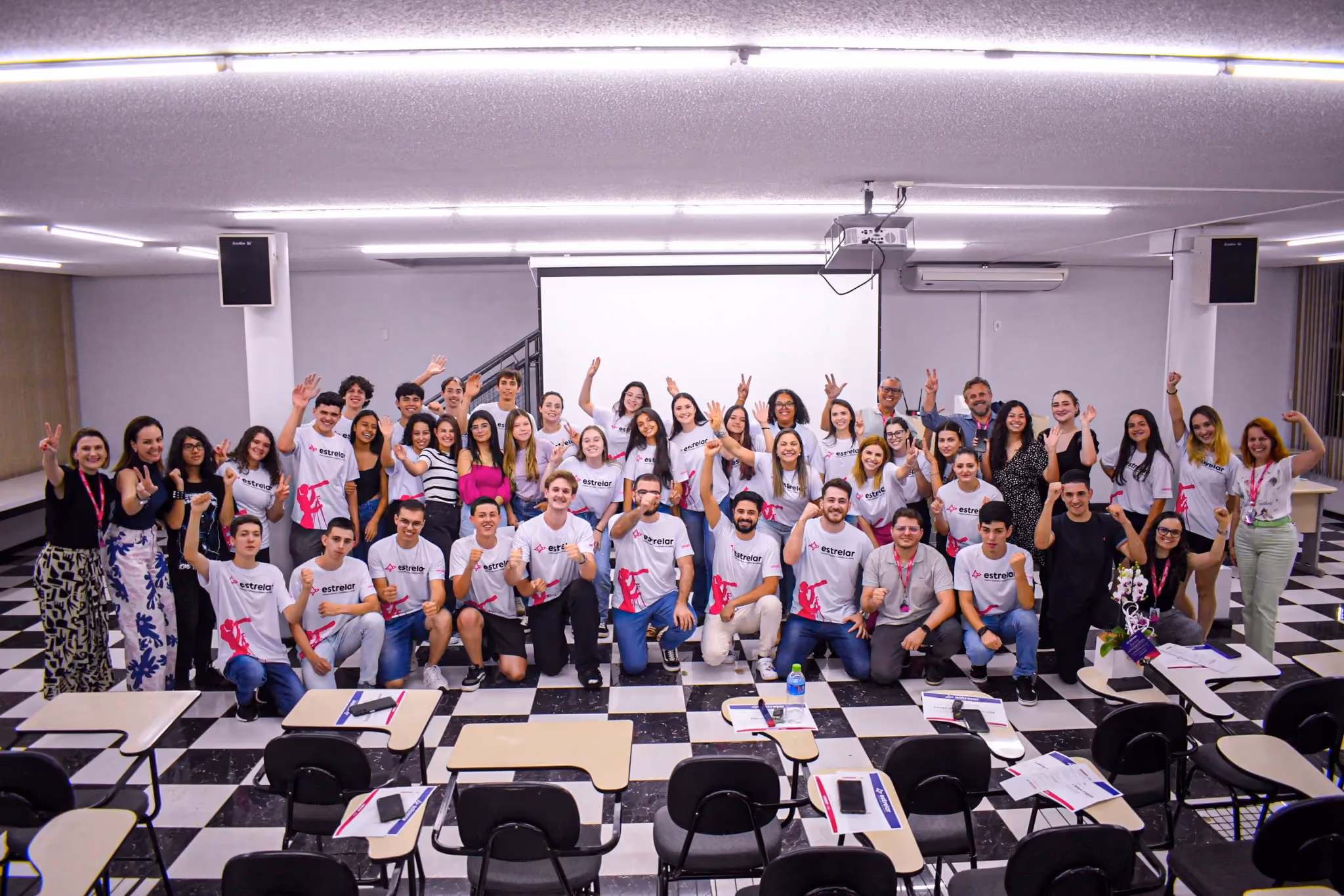 UNIDEP celebra conclusão da primeira turma do Cursinho Estrelar