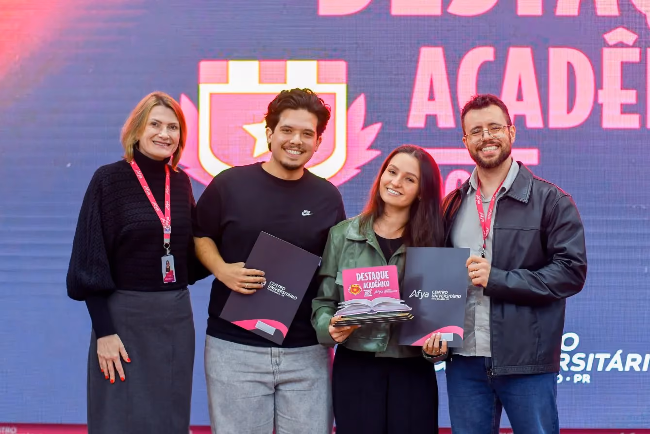 Reconhecimento Acadêmico valoriza trajetória e protagonismo de estudantes da Afya Pato Branco
