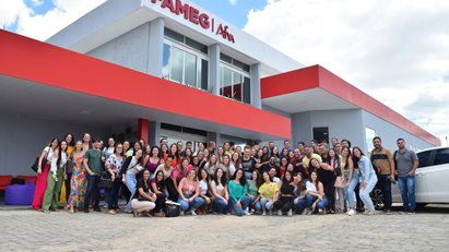 Apresentação dos Padrinhos Veteranos 2023.1 aos calouros