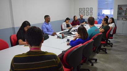 Reunião com representantes da Secretaria Municipal de Saúde