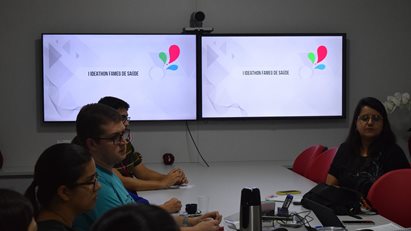 Reunião com representantes da Secretaria Municipal de Saúde