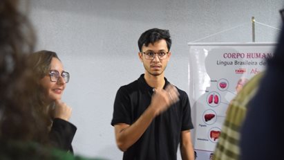 Evento em alusão ao Dia Nacional da Libras