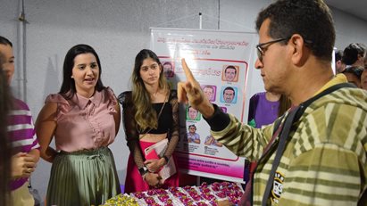 Evento em alusão ao Dia Nacional da Libras