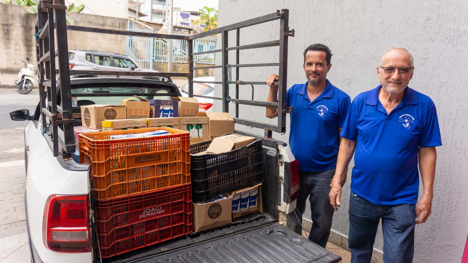 Afya Ipatinga doa mais de 1100 litros de leite para Casa da Esperança