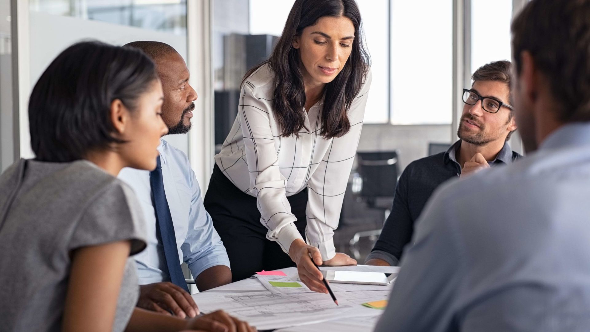 Conheça as principais qualidades de um líder requisitadas nas empresas