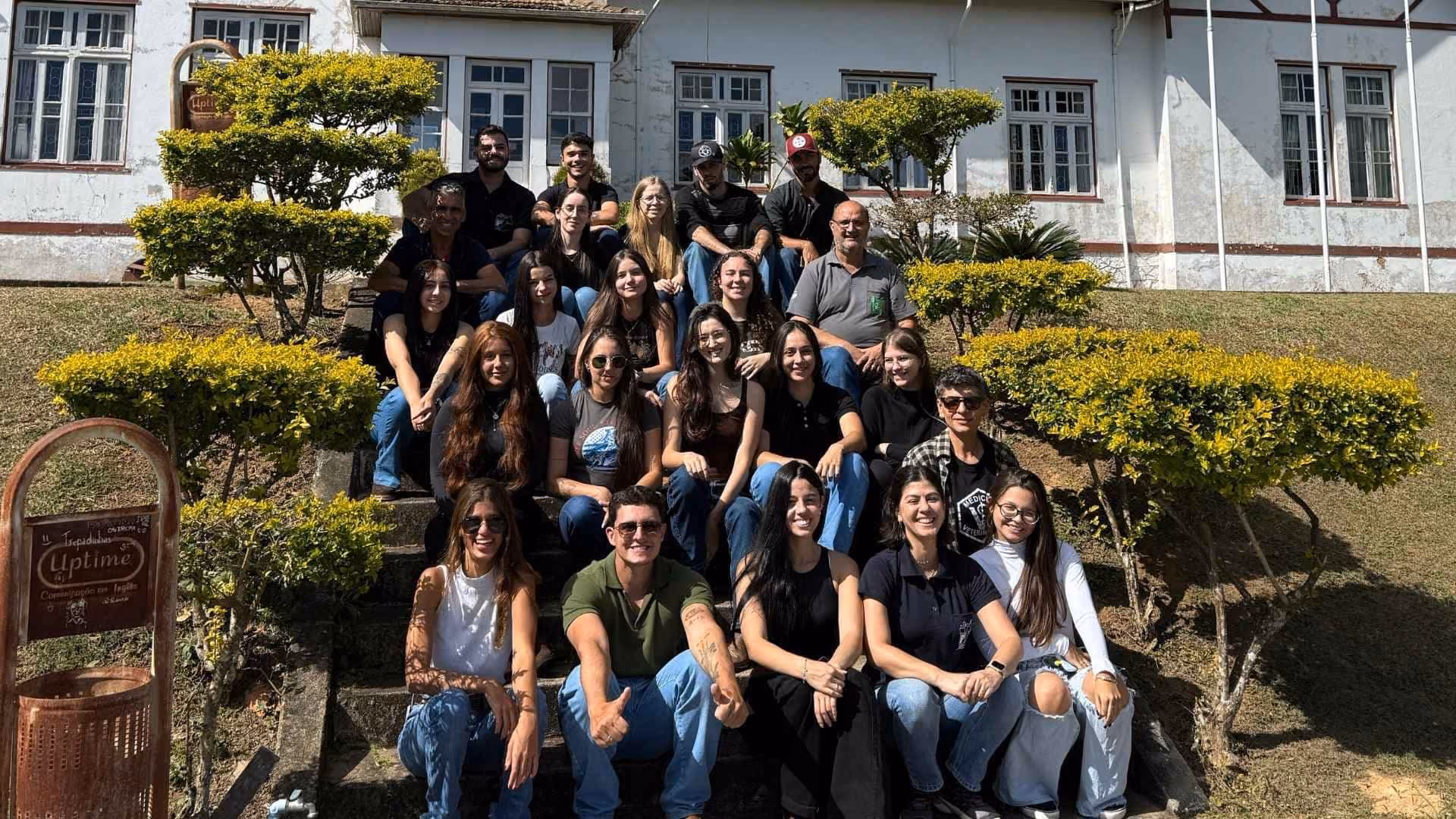Alunos de Medicina Veterinária do UNIPTAN realizam visita técnica ao IF Sudeste MG – Campus Barbacena