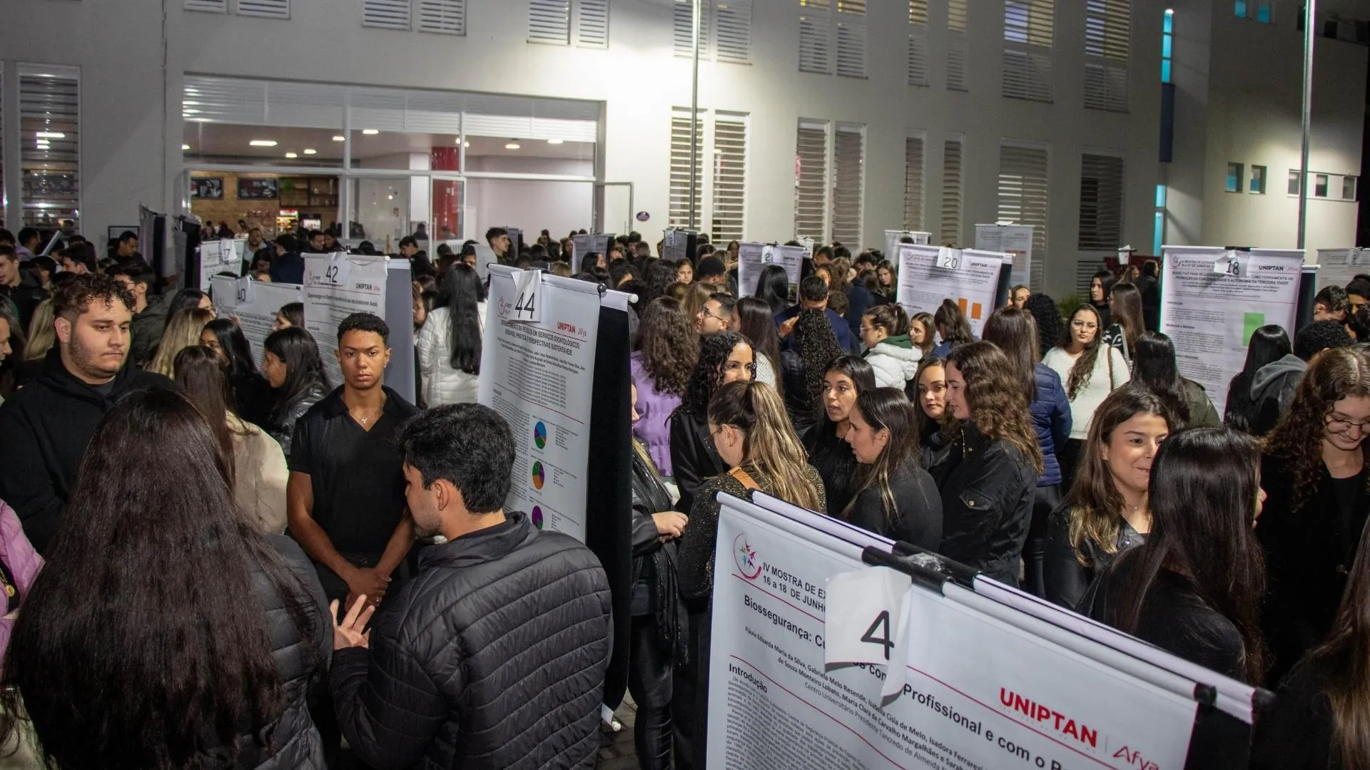 Uniptan/Afya realiza IV Mostra de Extensão com mais de 170 projetos apresentados