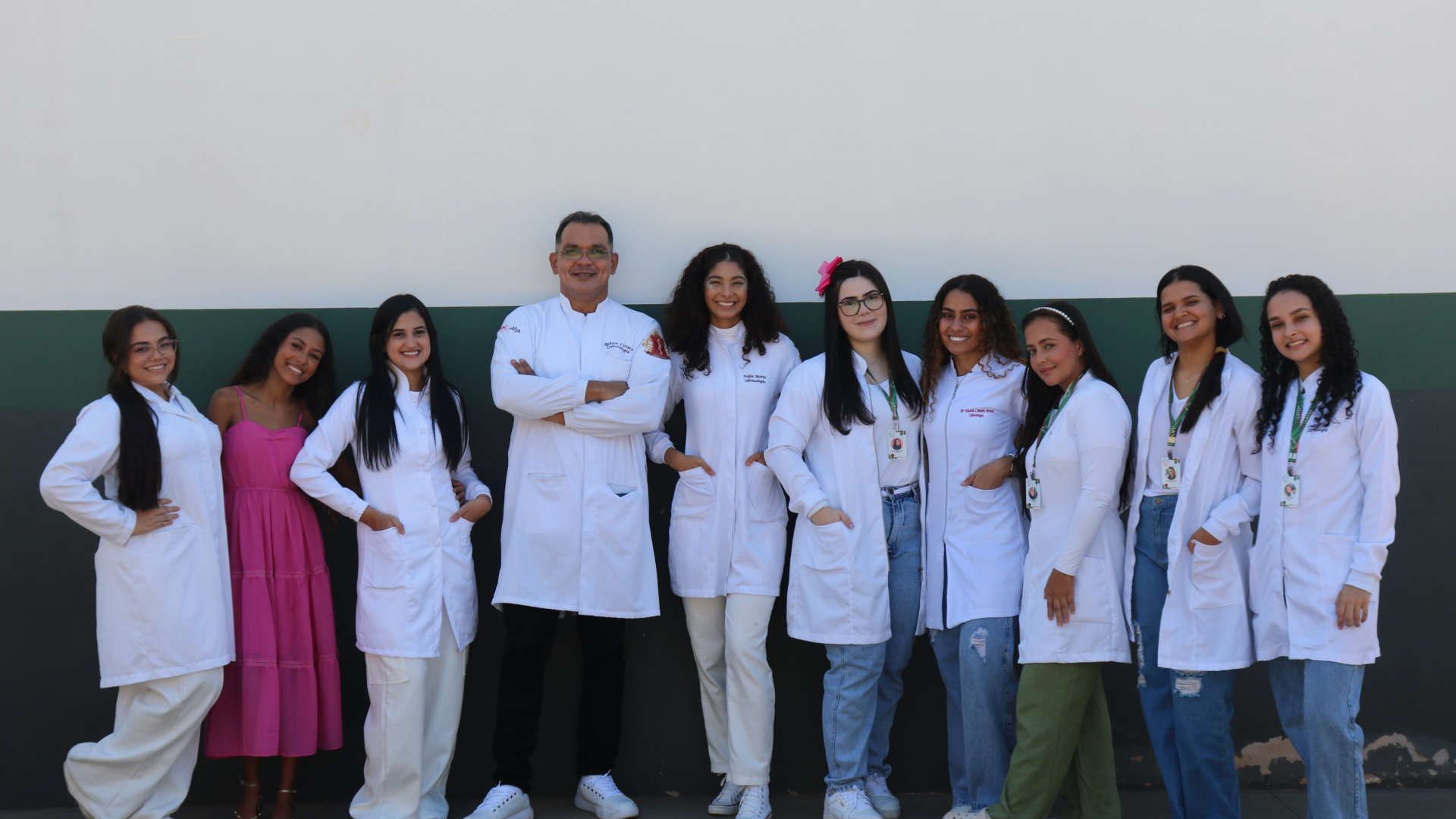 LATOP promove ação de saúde bucal com crianças em escola municipal