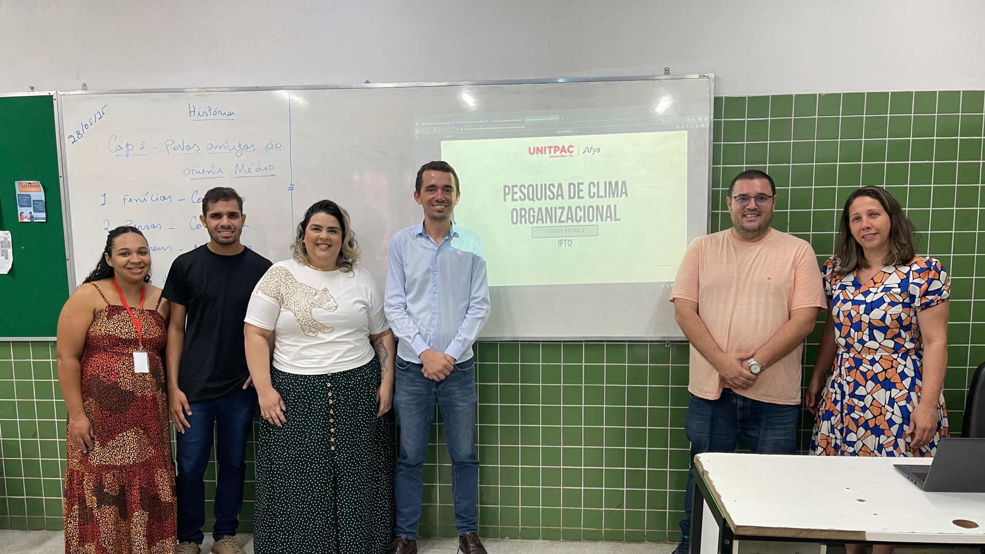 Acadêmicos de Psicologia Apresentam Resultados da Pesquisa de Clima Organizacional no IFTO