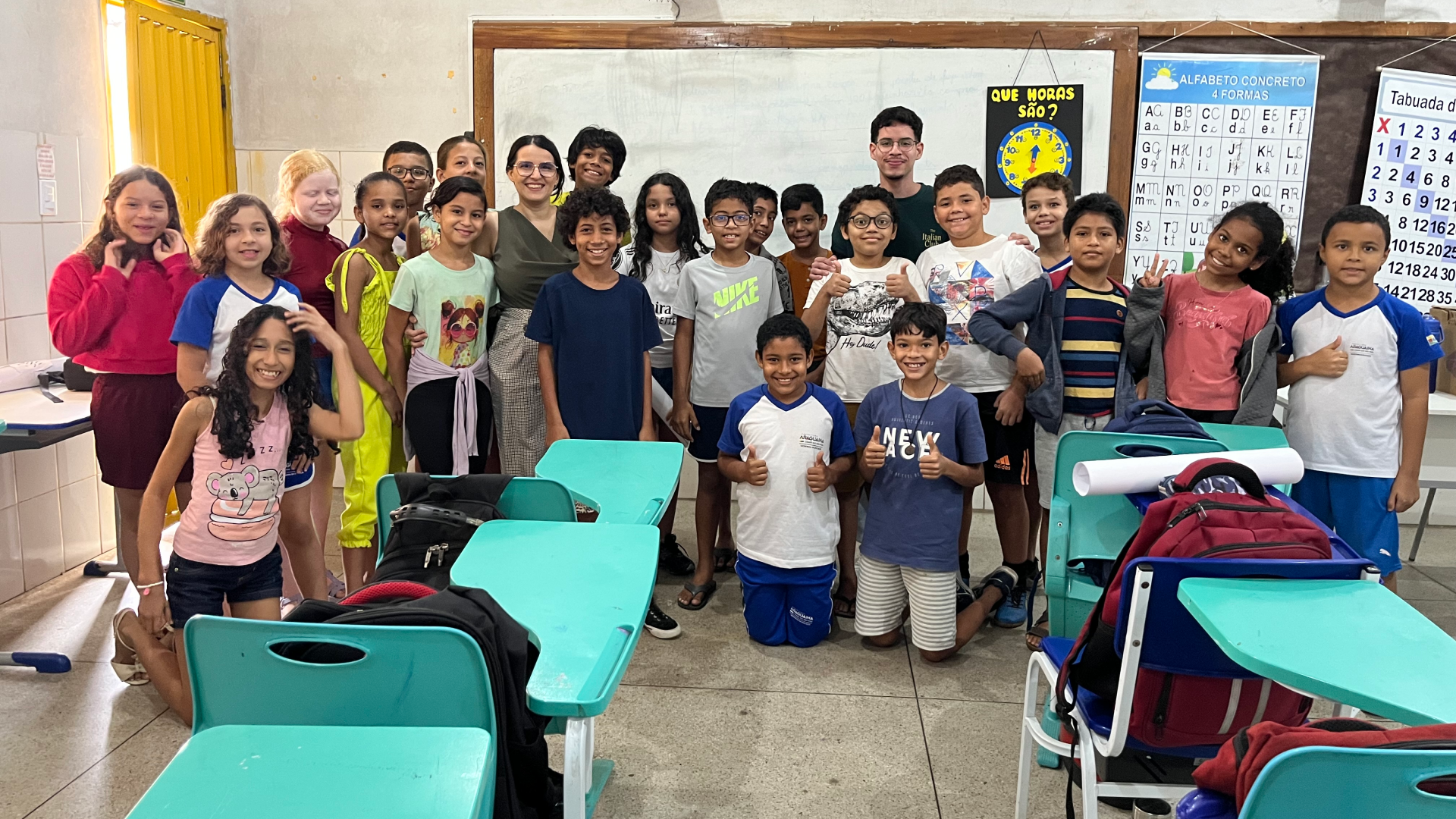 Acadêmicos de Psicologia Promovem Educação Ambiental na Escola Domingos Souza Lemos