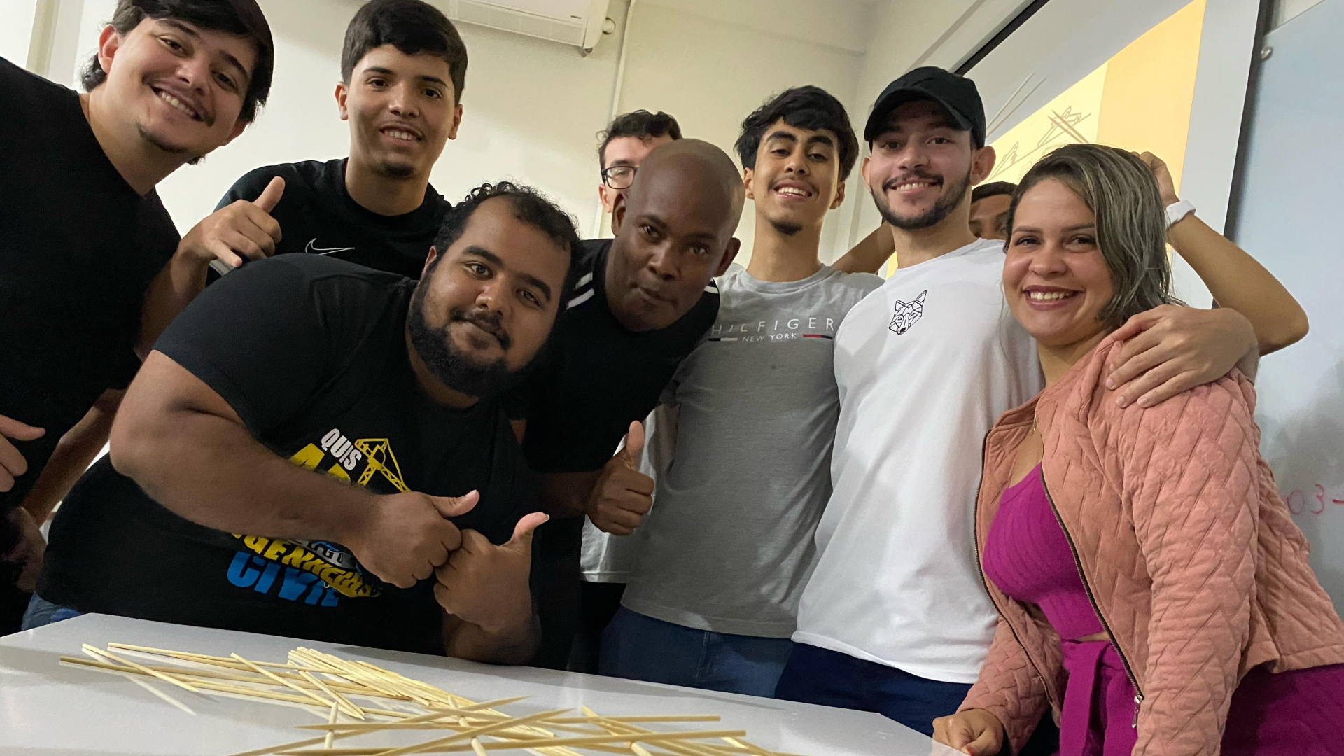 Aula de Introdução à Engenharia Civil Explora Ponte Autoportante de Leonardo da Vinci