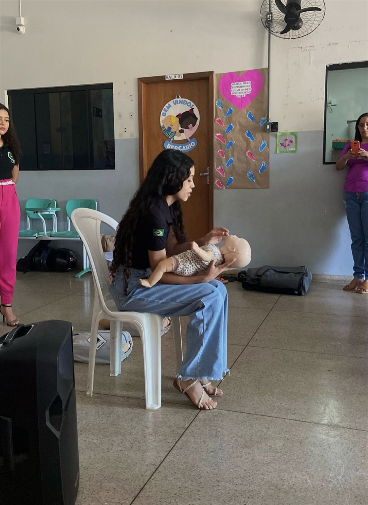 Capacitando os pais para situações de emergência: Palestra da LATE sobre suporte básico de vida