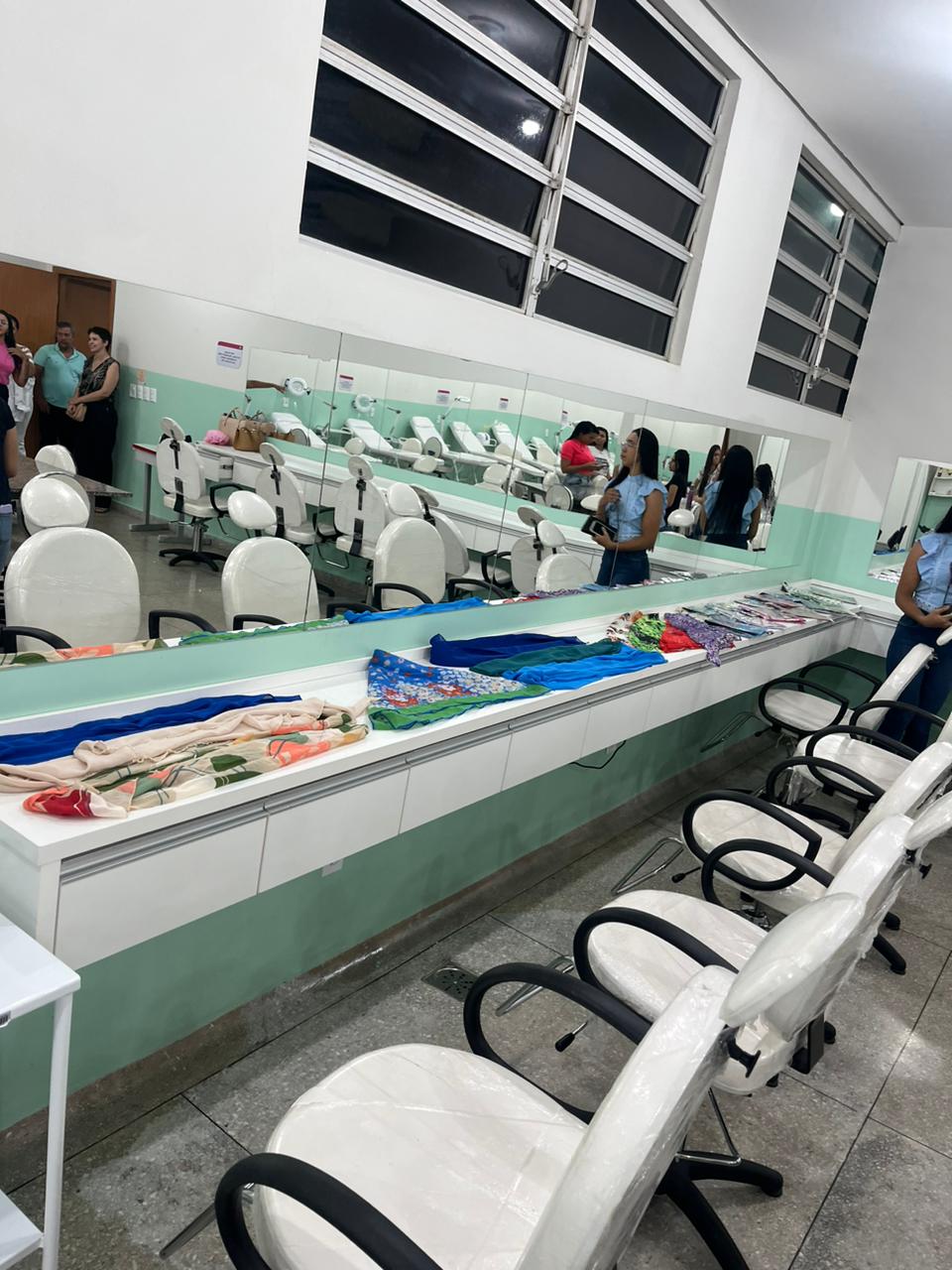 Celebrando a força e a solidariedade: Um encontro de cuidado e apoio para mulheres em tratamento Oncológico