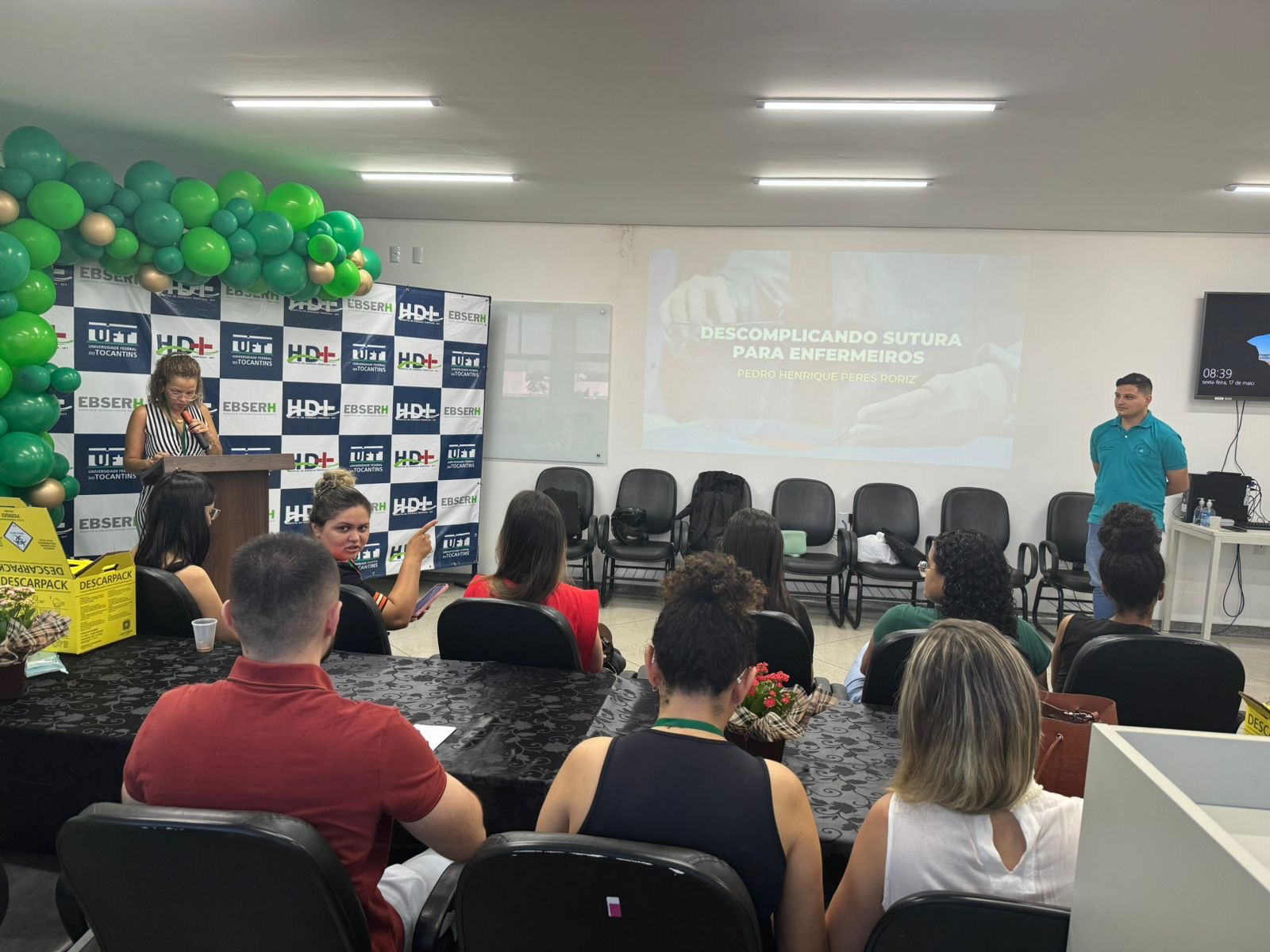 Curso de Suturas e Anestesia Local: Capacitação teórica e prática com a Liga LAECME