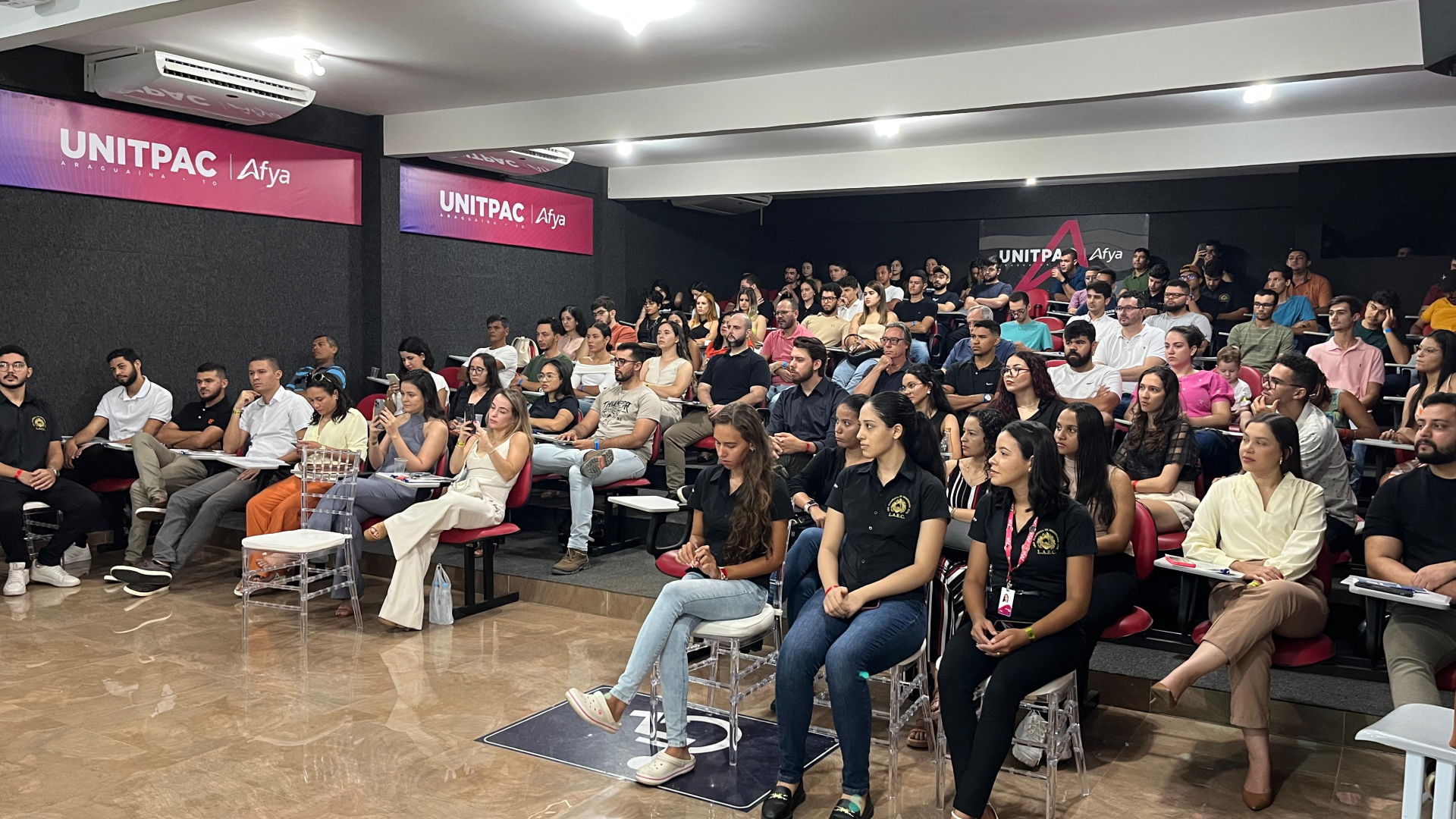 Dia do Engenheiro Civil: Liga LAEC Promove Reflexão e Conhecimento com Palestra e Roda de Conversa