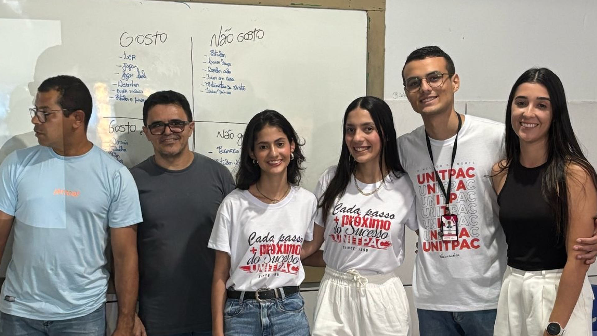 Estudantes de Psicologia promovem palestra sobre orientação profissional para alunos do ensino médio