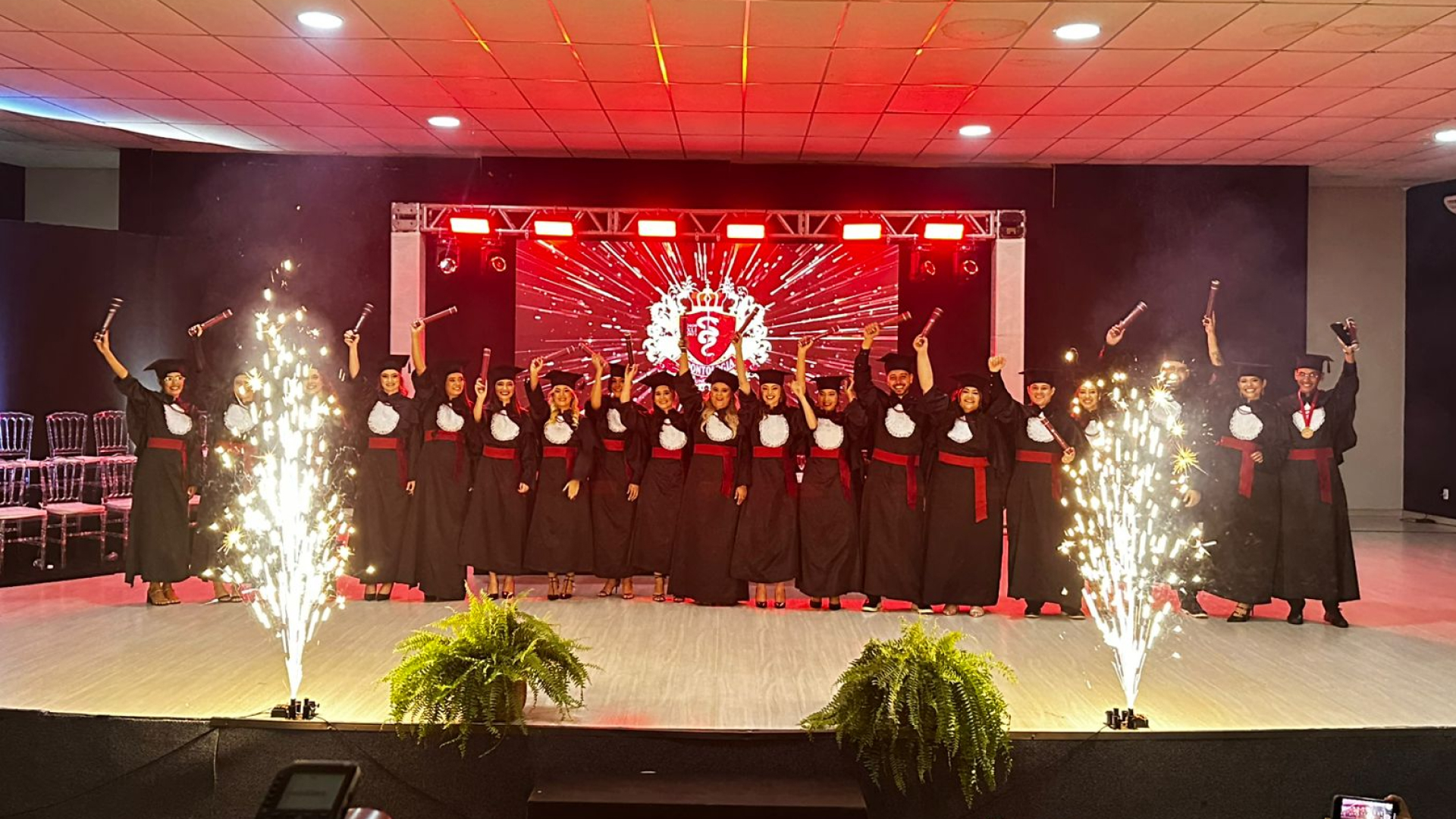 Formatura Unitpac 2025-1: Emoção, Conquista e Novos Começos