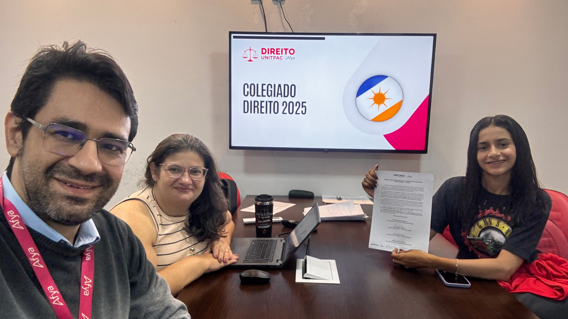 Geovana Araújo toma posse como representante discente do curso de Direito do UNITPAC