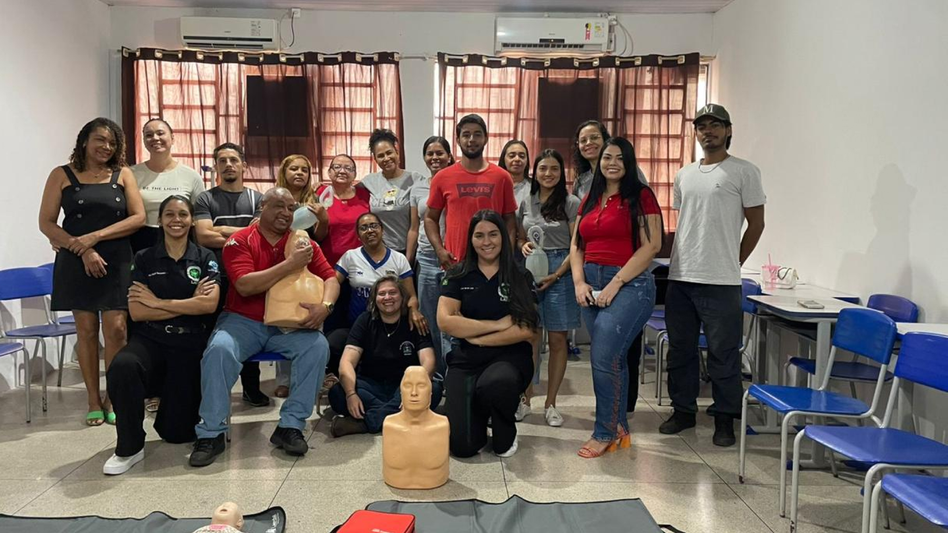 LATE Realiza Capacitação em Suporte Básico de Vida para Profissionais da Escola João Guilherme Leite Kunze