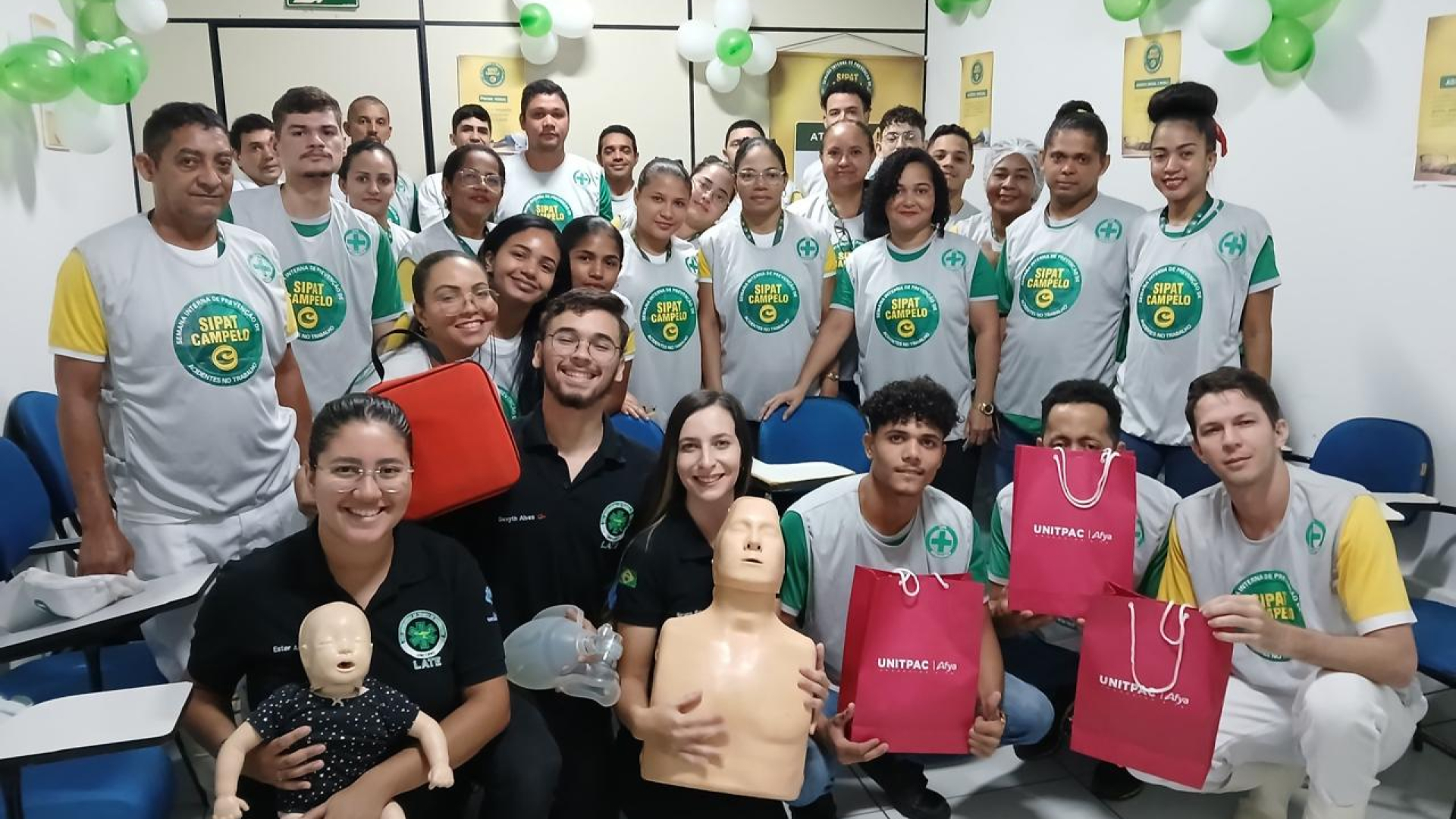 Liga Araguainense do Trauma de Enfermagem Realiza Treinamento de SBV e OVACE para Funcionários do Campelo