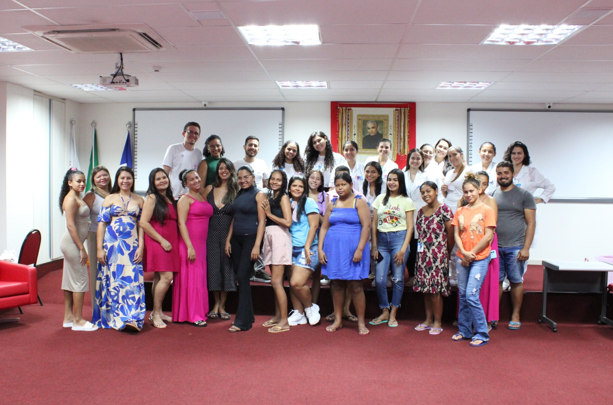 Momento Educativo sobre Shantala para Mamães da UTI Neonatal