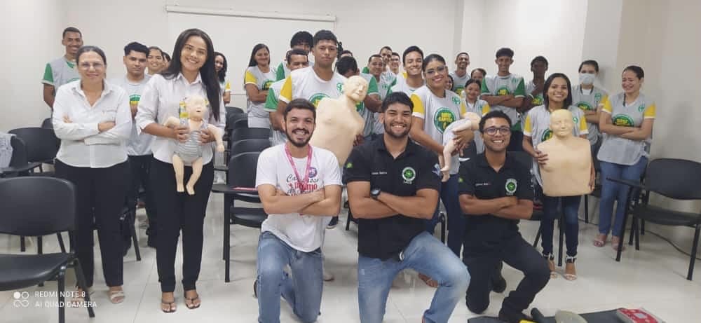 Preparando para o inesperado: Capacitação em suporte básico de vida nas empresas Campelo