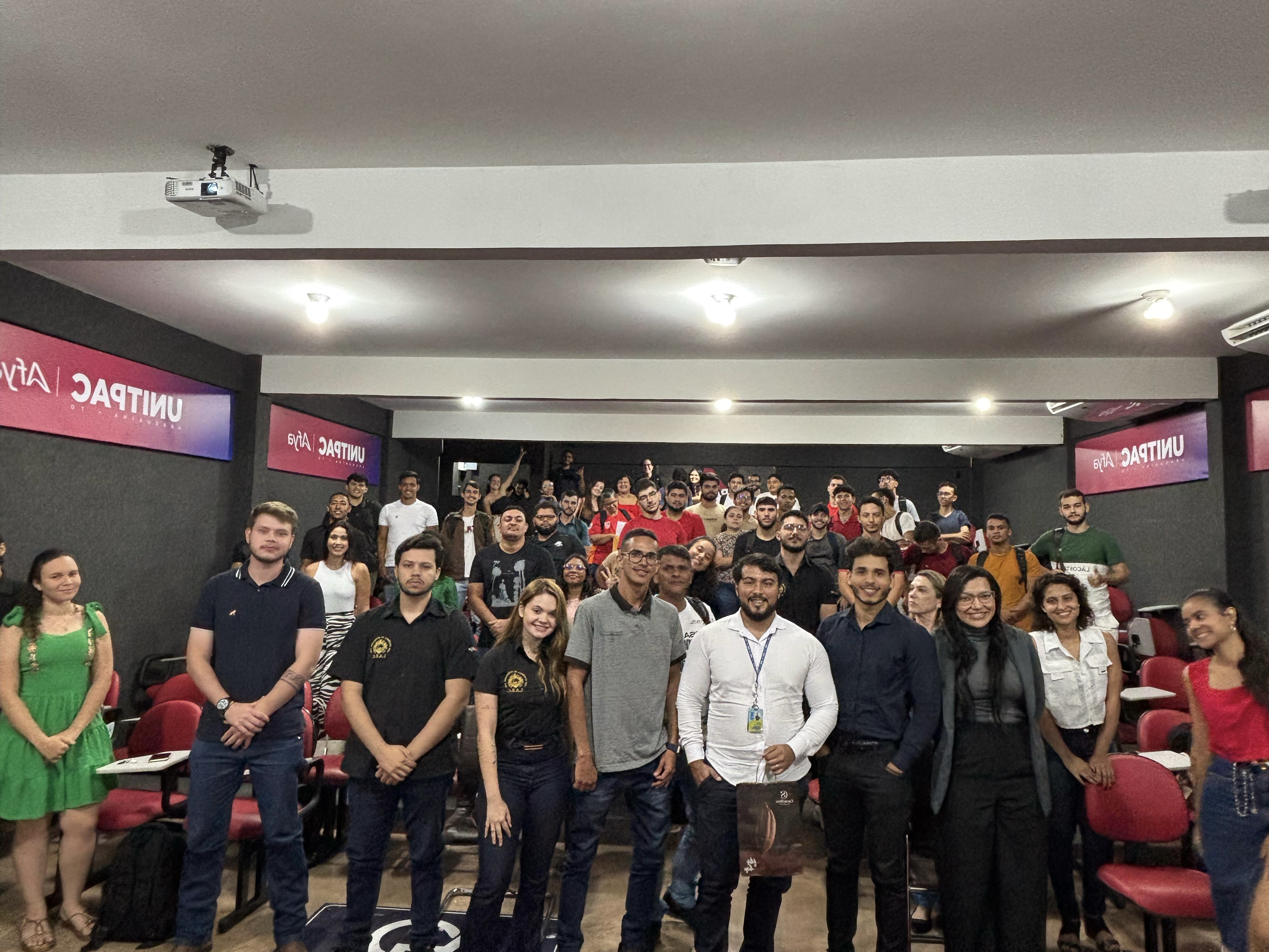 Saneamento em foco: LAEC e LAAGRO promovem palestra sobre desafios e soluções no setor