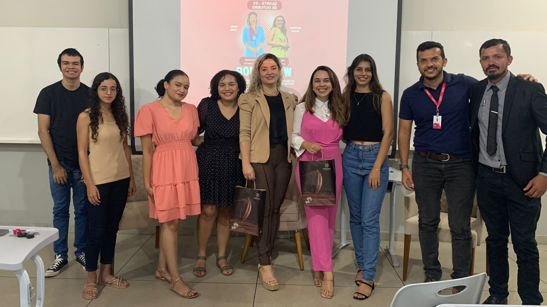 Workshop sobre "Estratégias Digitais para Atrair e Fidelizar Novos Clientes" é Realizado no UNITPAC