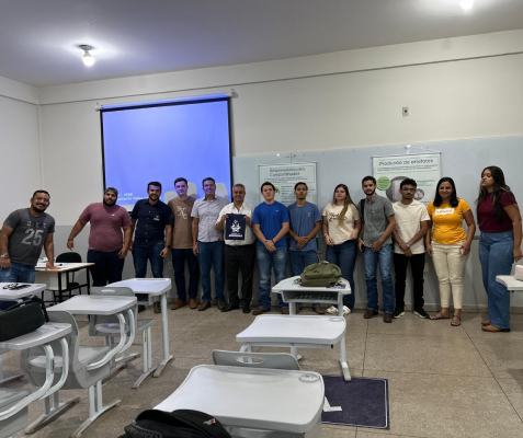 Calouros de Agronomia Participam de Palestras sobre Adapec e Crea na Disciplina de Agricultura Geral