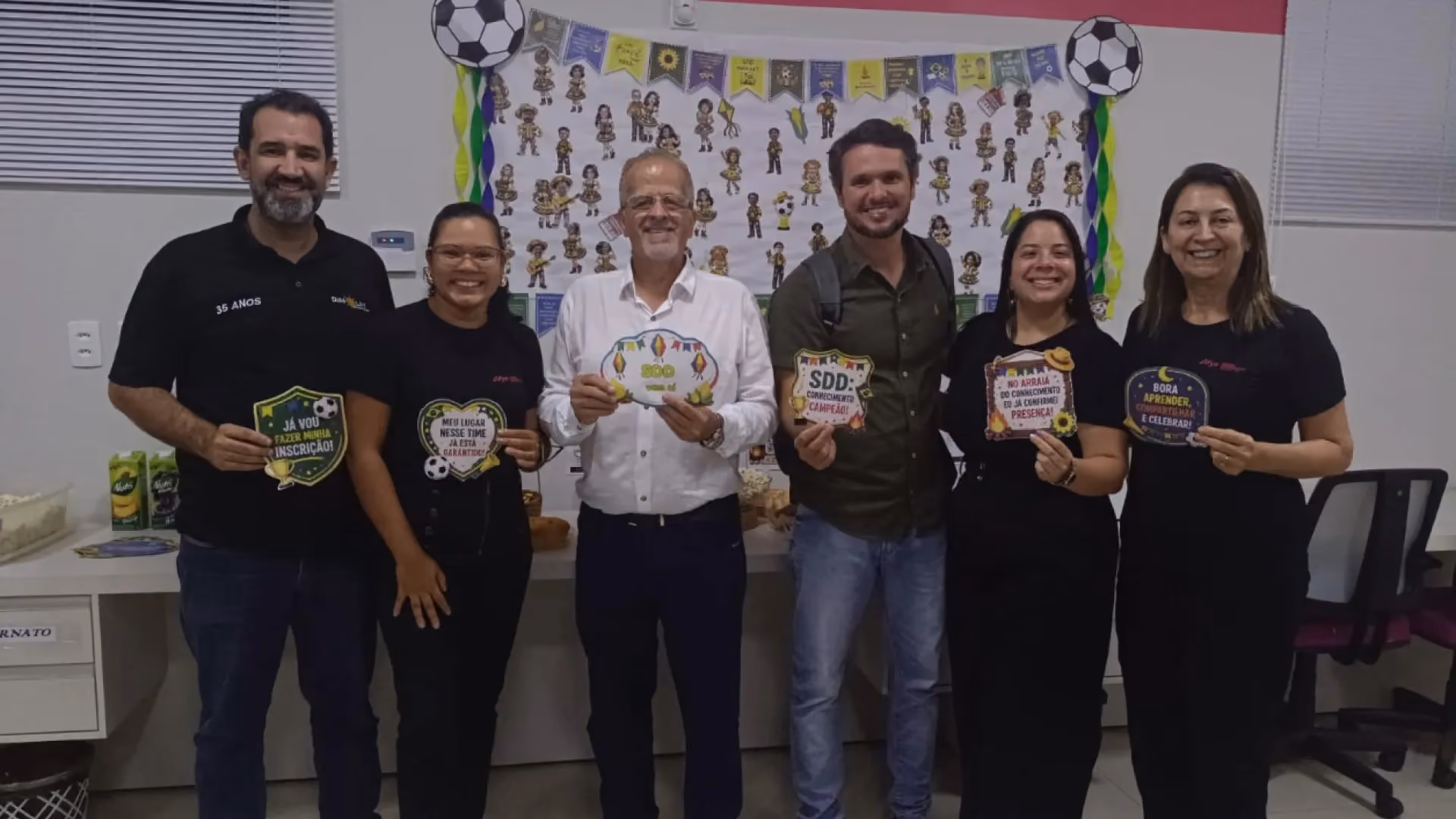 Correio Elegante fortalece integração entre docentes e marca abertura das inscrições da SDD