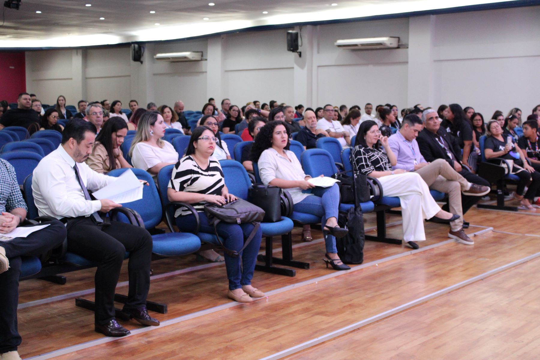 Abertura da Semana de Desenvolvimento Docente foi realizada ontem (20) no auditório da Unidade 2