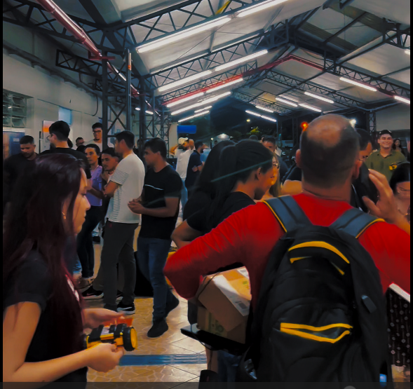 Acadêmicos do Curso de Engenharia Elétrica do São Lucas desenvolvem protótipos de sistemas automatizados e realizam a 1ª Batalha de Robôs.