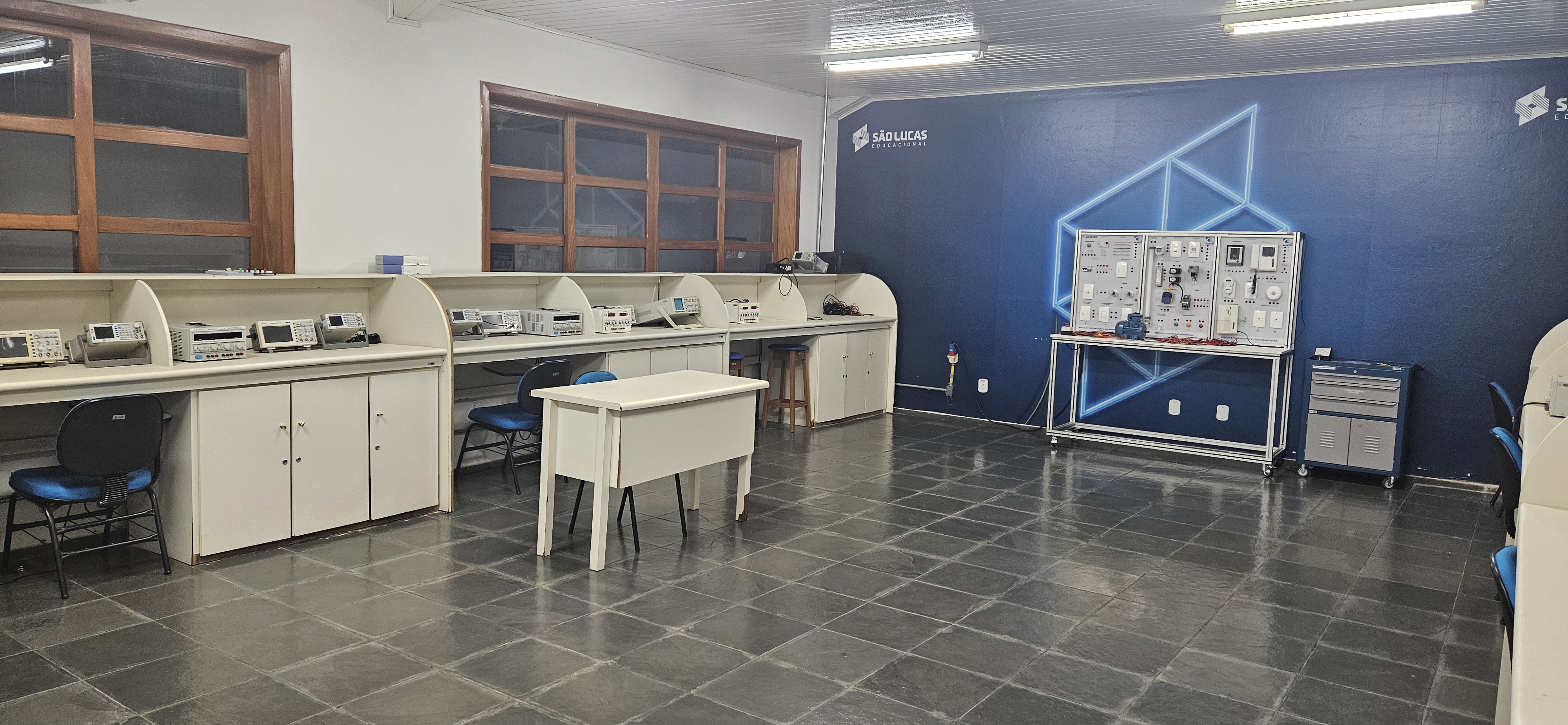 Engenharia Elétrica: O Potencial de Crescimento e Oportunidades no Mercado Atual.