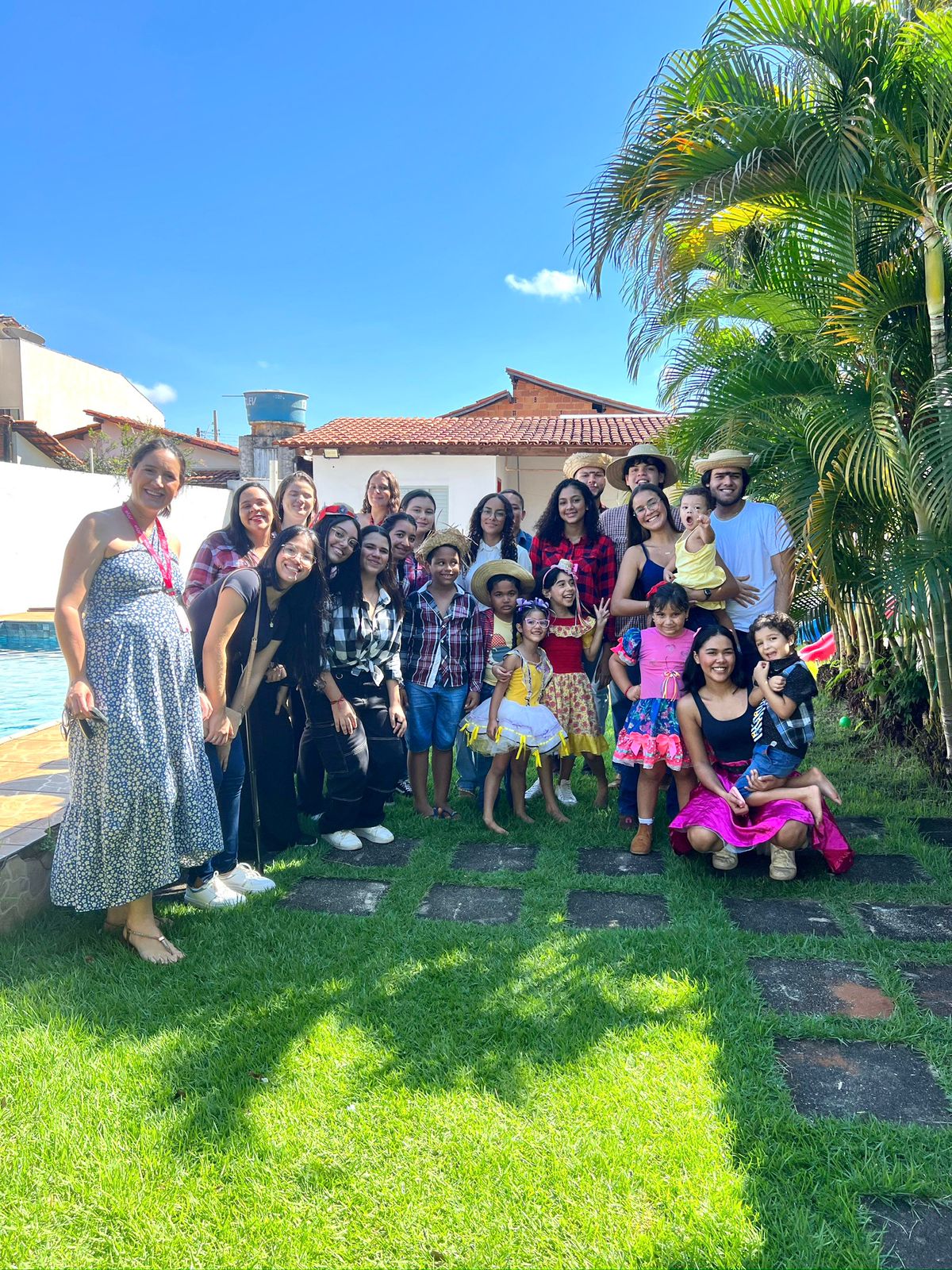 Projeto Esperança Azul leva saúde bucal e alegria a crianças com TEA em ação solidária do curso de Odontologia