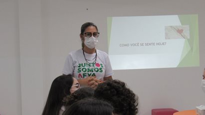 Afya na Estrada promove palestra sobre orientação profissional