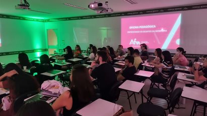 FCMPB Afya realiza oficina pedagógica para monitores