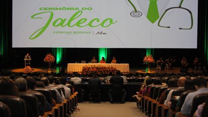 FCMPB promove Cerimônia do Jaleco para alunos de Medicina