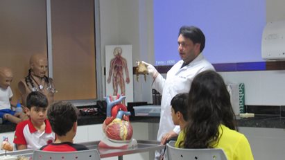 FCMPB recebe visita de Escola particular de JP