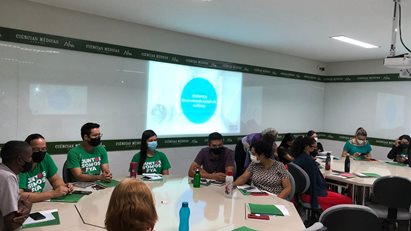 Treinamento 'confiança na equipe para Colaboradores'