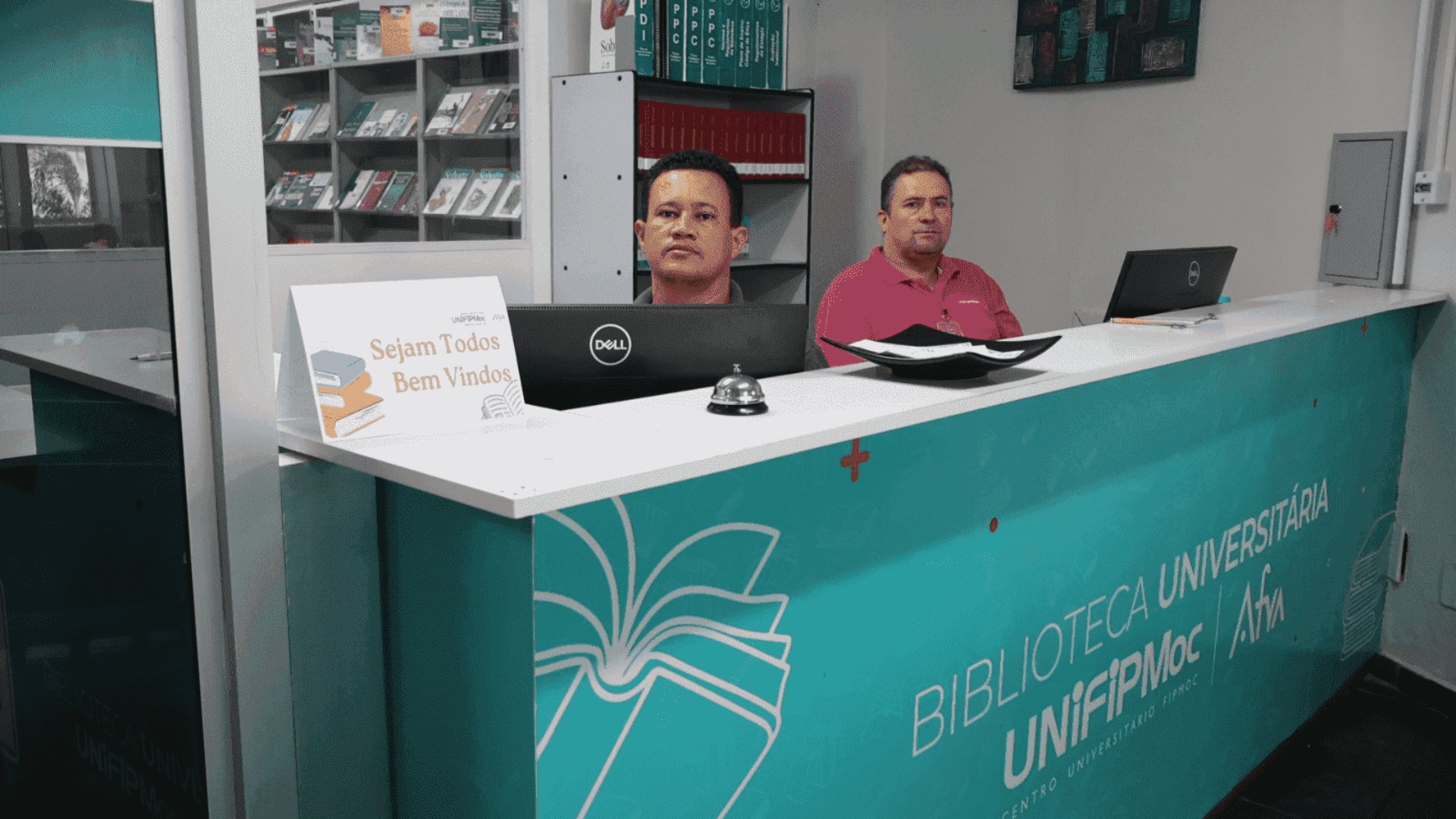 Dia do Bibliotecário: excelência no atendimento da Biblioteca da UNIFIPMoc